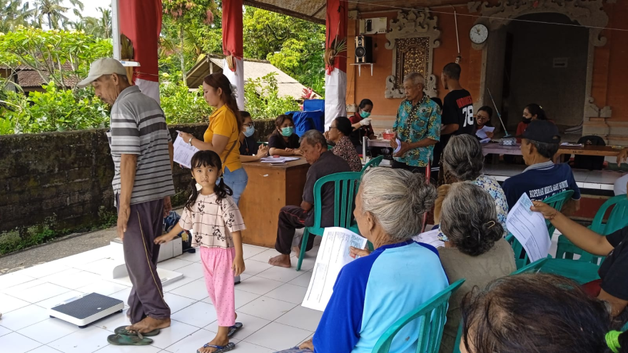 Pelaksanaan Periksa Kesehatan Gratis dari Puskesmas Marga di Banjar Dinas BUNUTIN