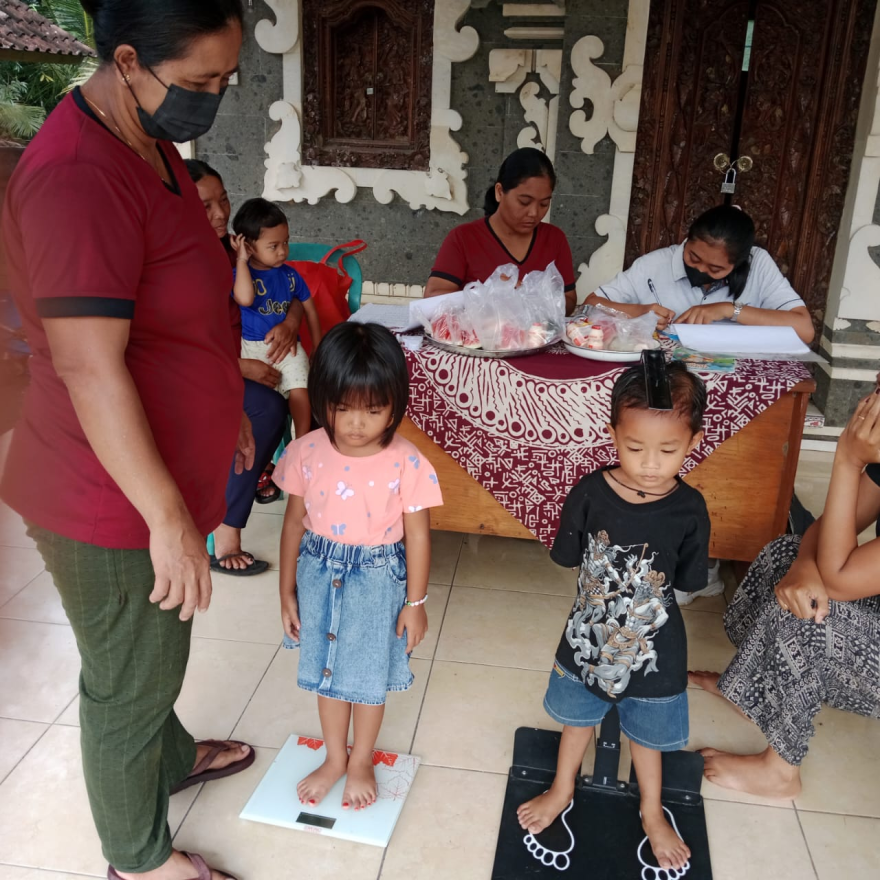 Kegiatan Posyandu Di Banjar Dinas Alas Sandan Desa payangan